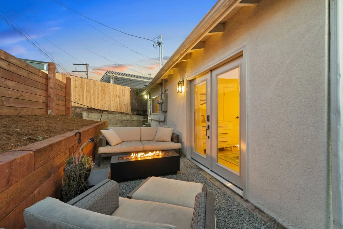 The Palm House by Coastline Vacation Rentals #93
