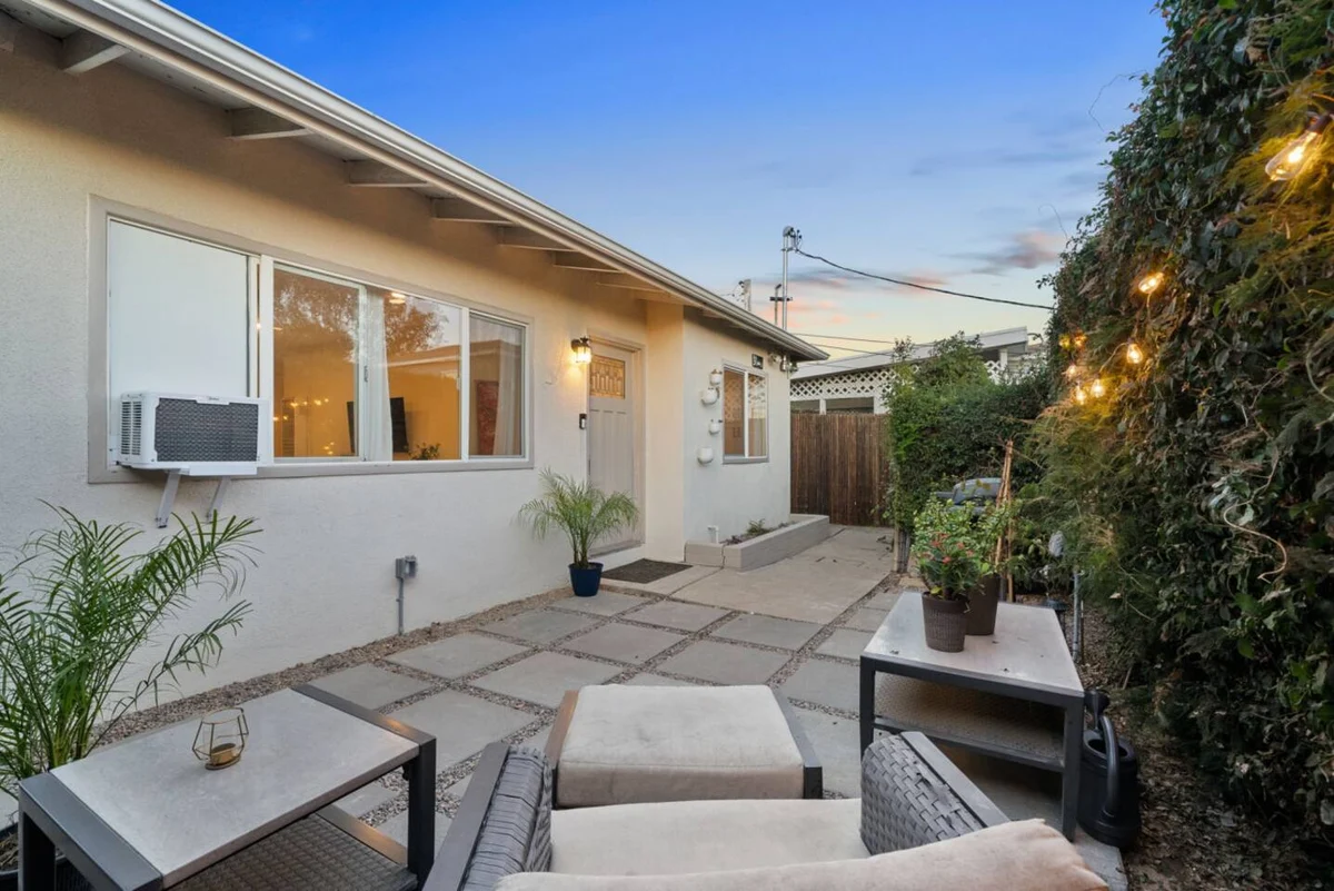 The Palm House by Coastline Vacation Rentals #79