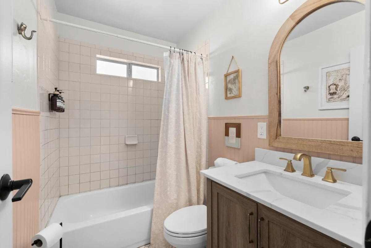 Boho Palms by Coastline Vacation Rentals #38