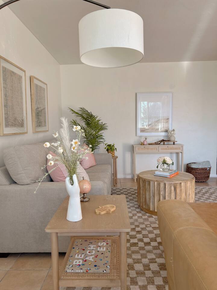 Home in San Diego property photo 2