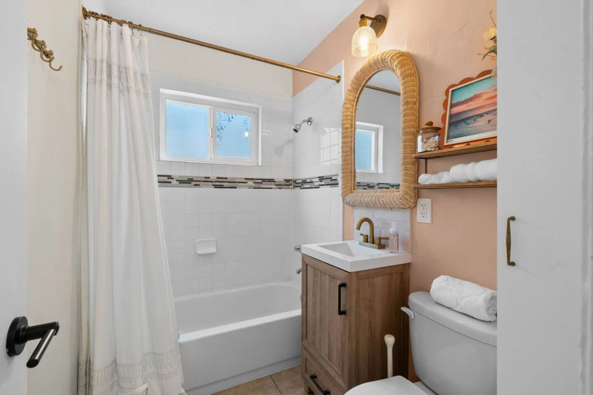Boho Palms by Coastline Vacation Rentals #32