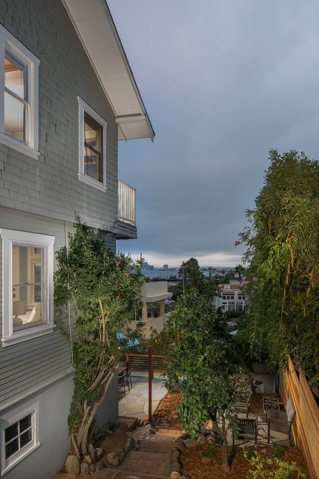 Skyline Vista by Coastline Vacation Rentals #107