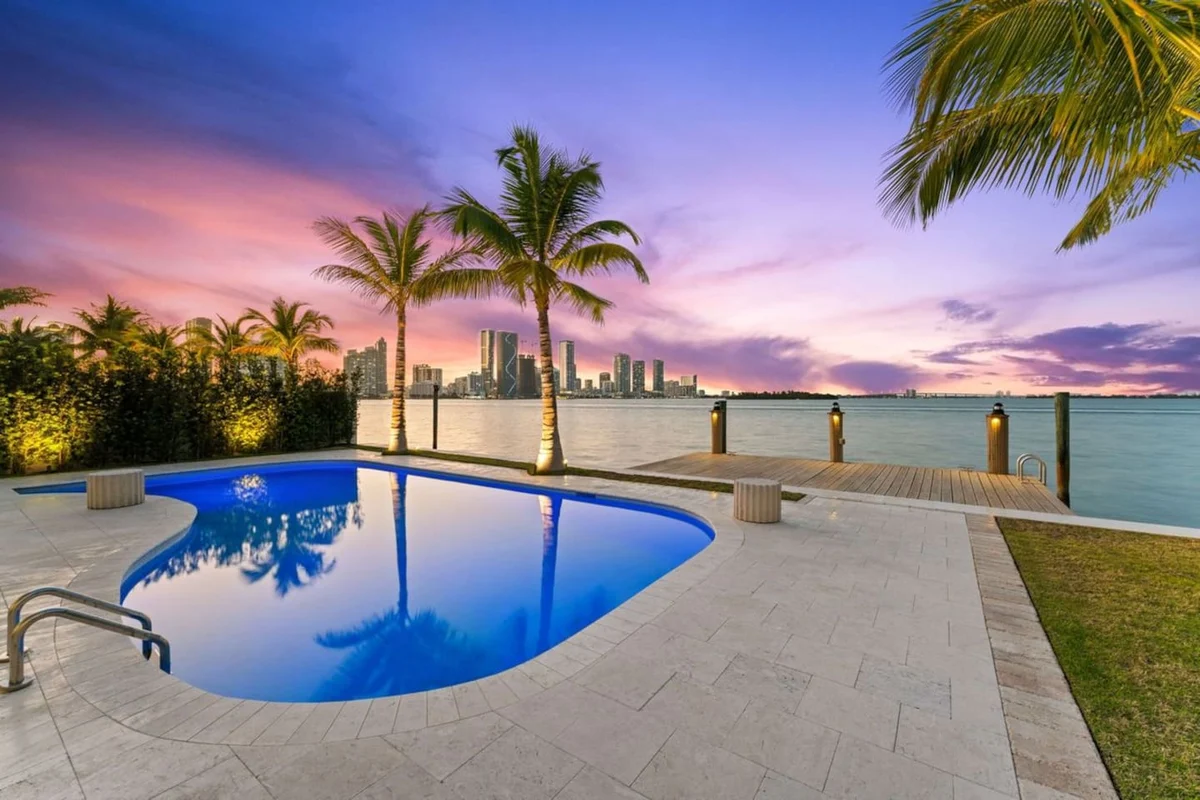 Miami Waterfront Villa w/ Pool, Spa & Sunset Views #12