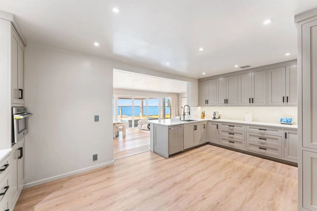 Miami Waterfront Villa w/ Pool, Spa & Sunset Views #26
