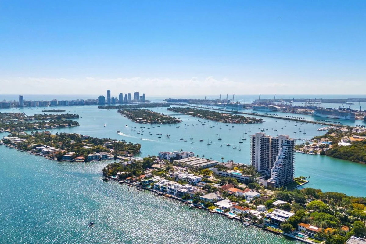 Miami Waterfront Villa w/ Pool, Spa & Sunset Views #20