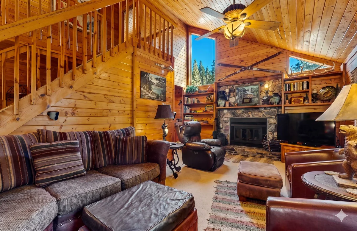 Angel Fire Big House property photo 3
