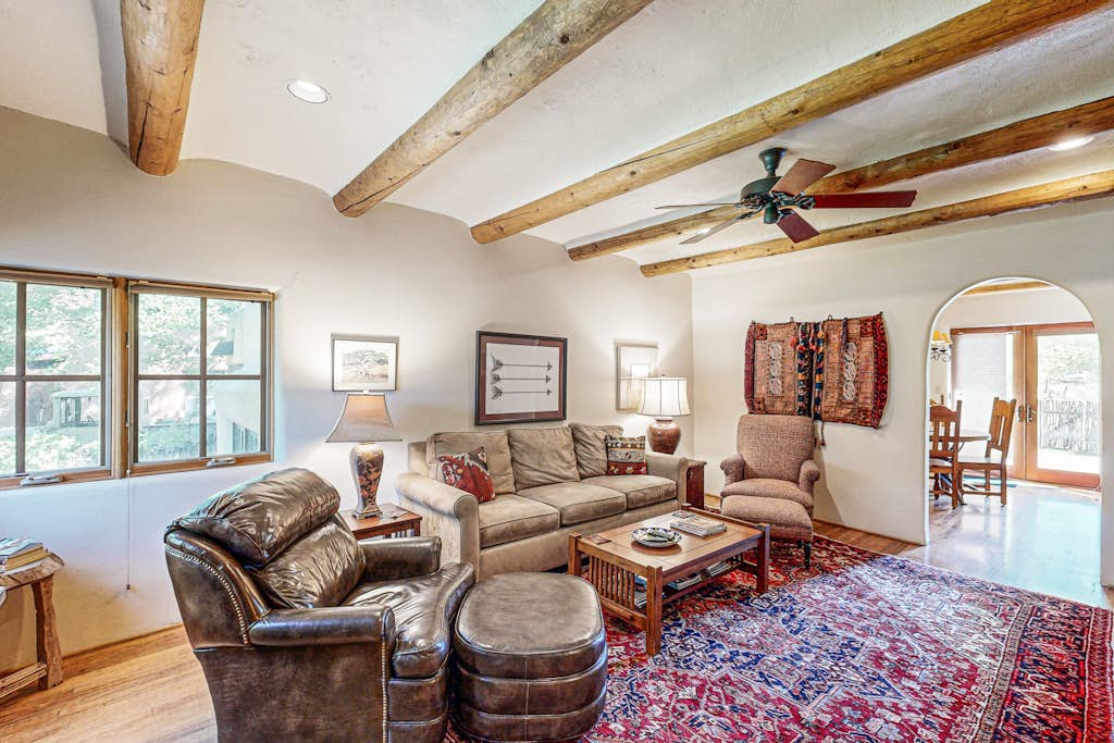 Casa Raya Taos property photo 3