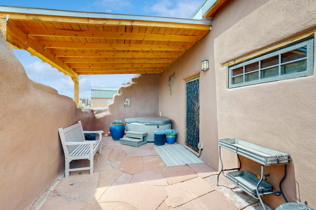Casa de Taos property photo 3
