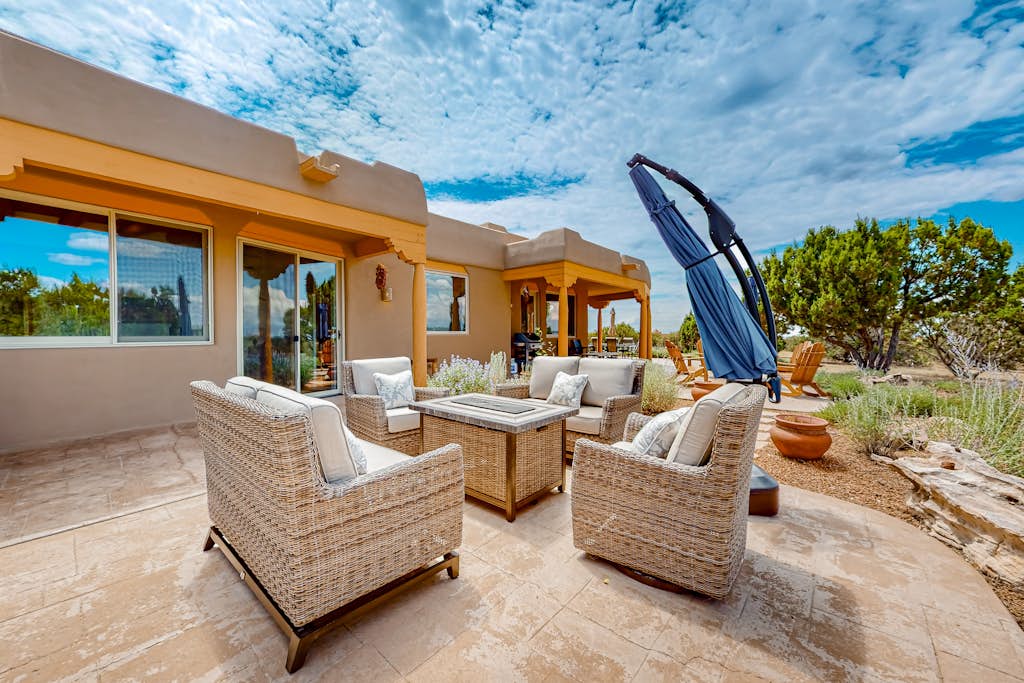 Dos Vistas property photo 4