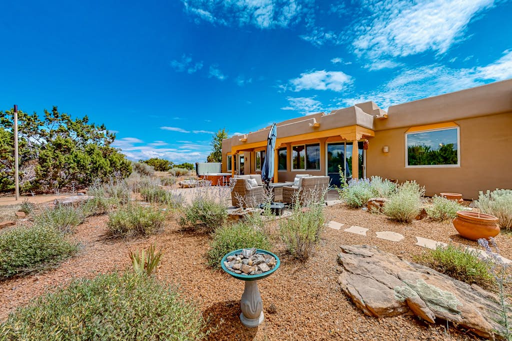 Dos Vistas property photo 2