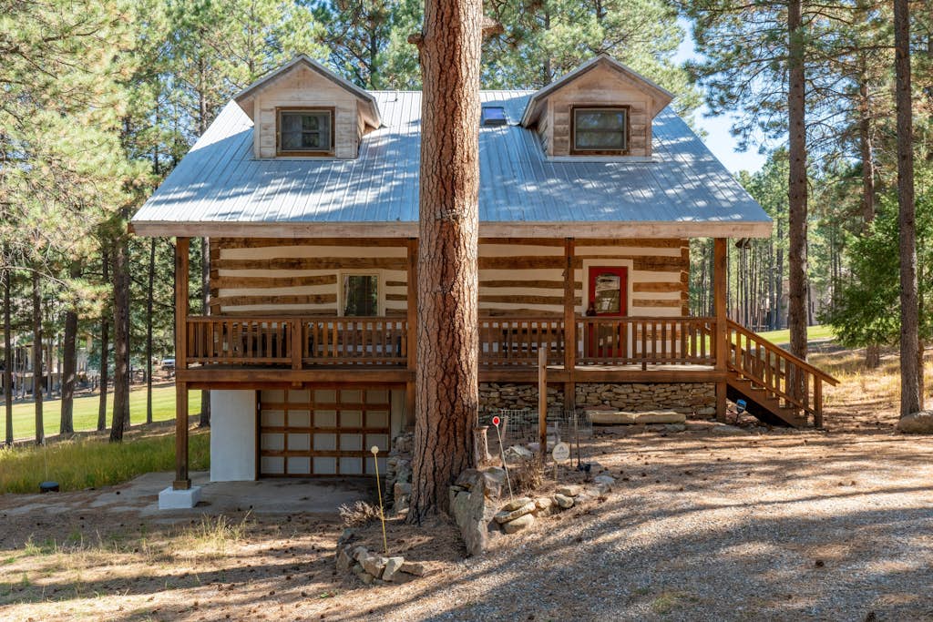 Old World Charm property photo 2