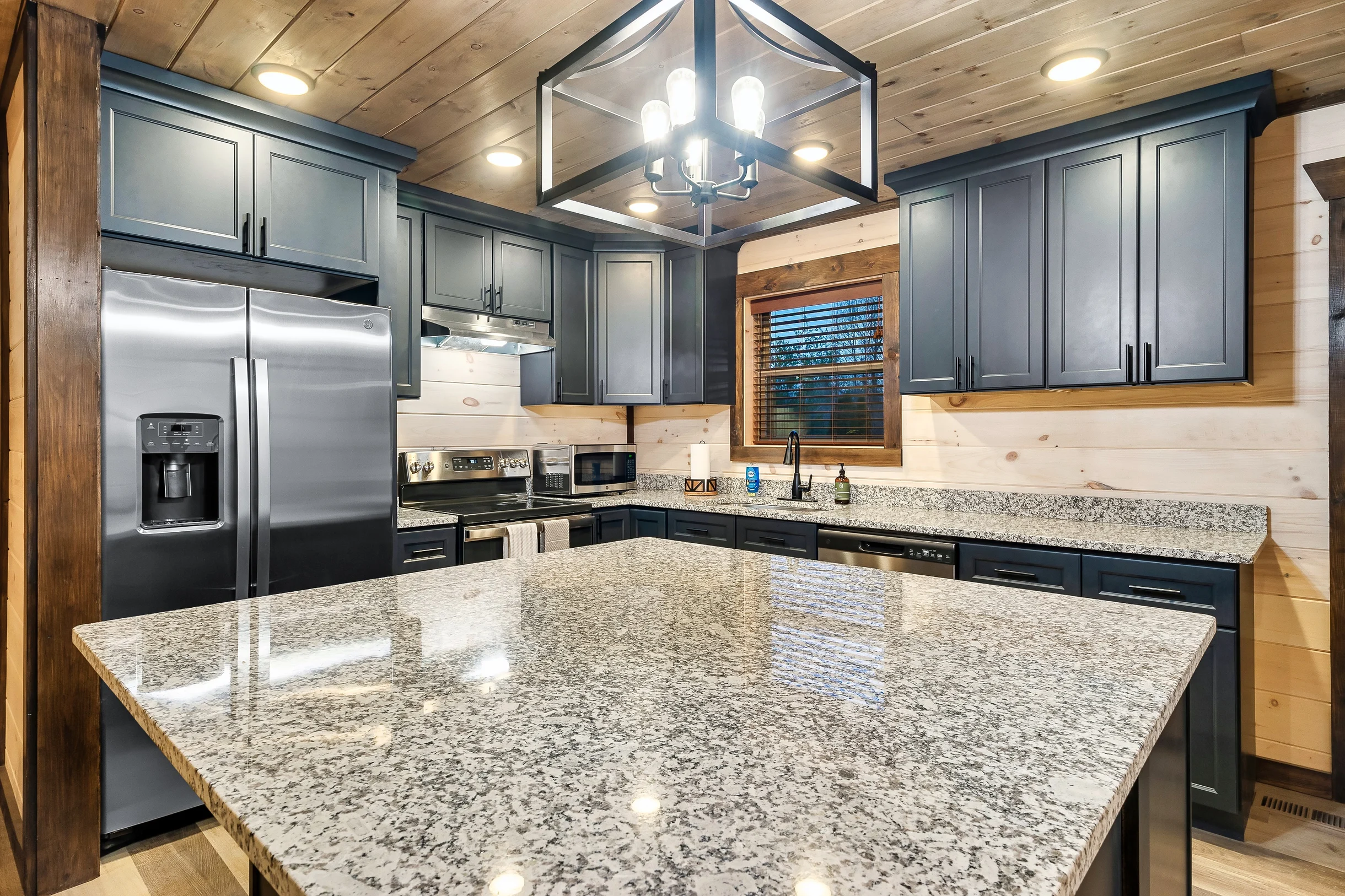 Rustic Ridge Cabin - 320 Silver Stone Way #30