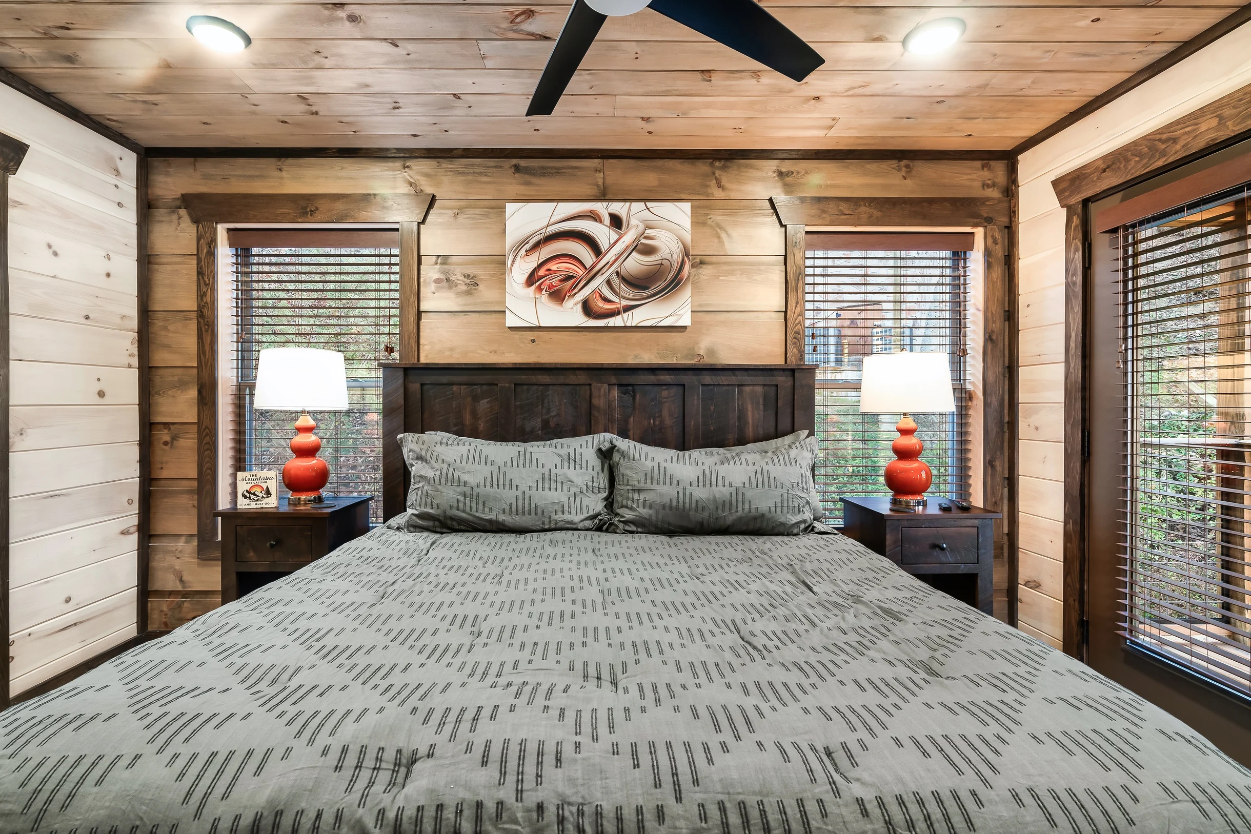 Rustic Ridge Cabin - 320 Silver Stone Way #2