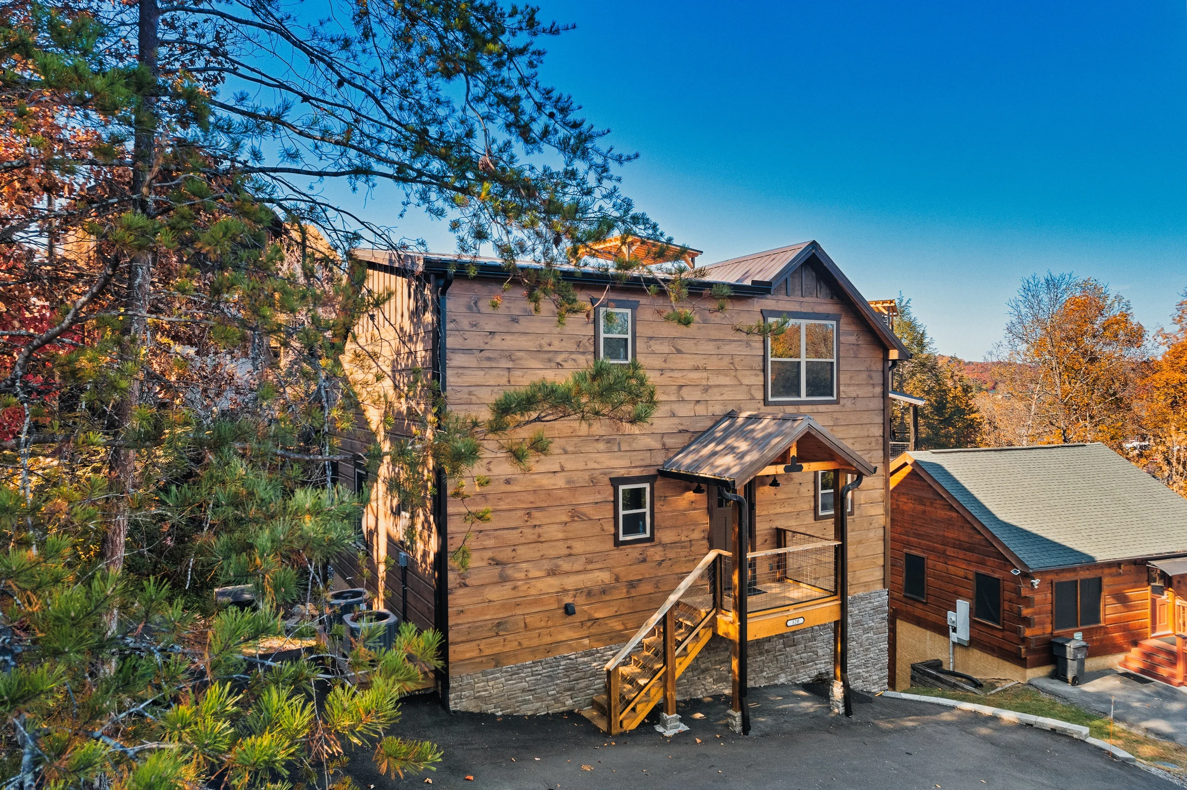 Rustic Ridge Cabin - 320 Silver Stone Way #46