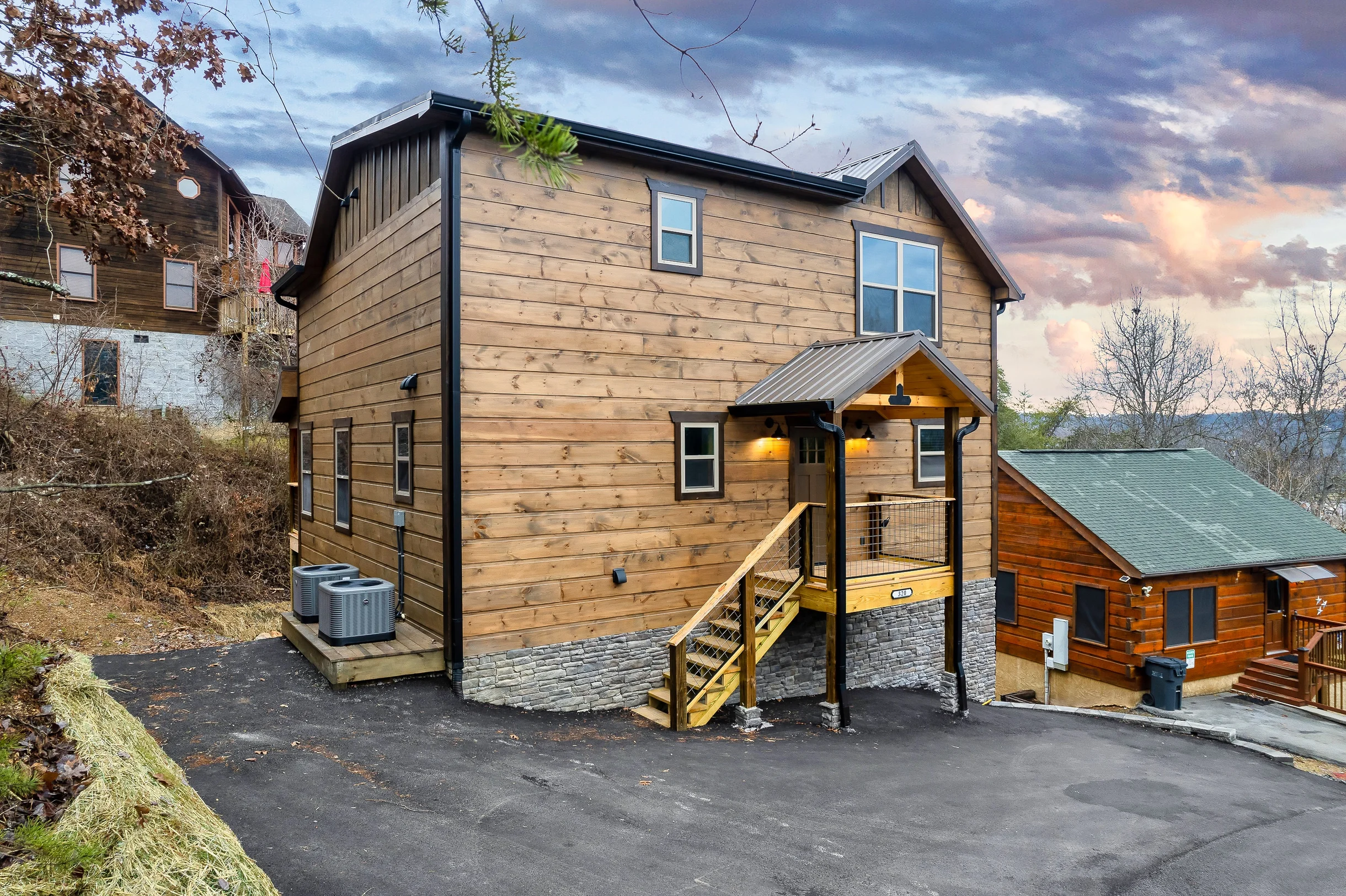 Rustic Ridge Cabin - 320 Silver Stone Way #54