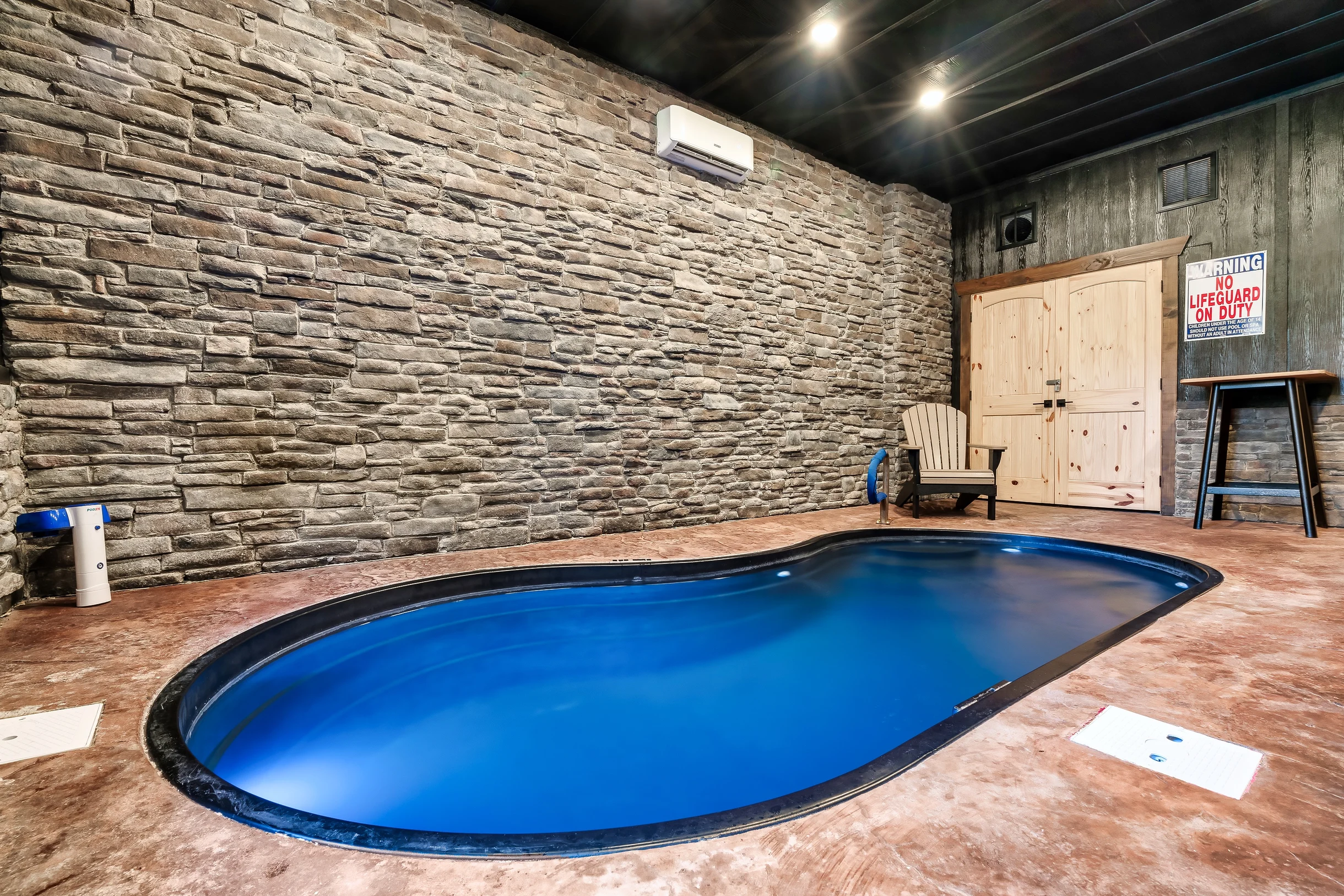 Rustic Ridge Cabin - 320 Silver Stone Way #25