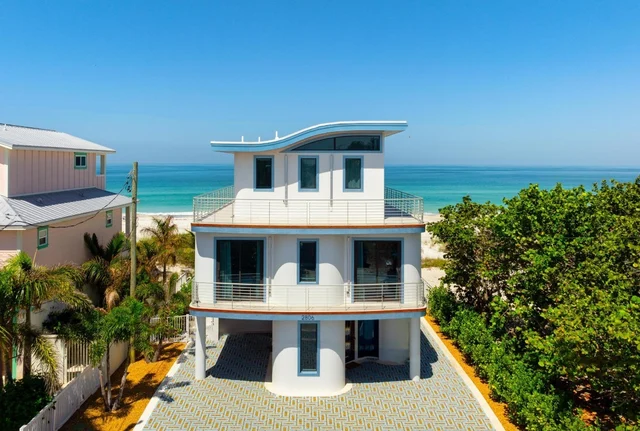 Anna Maria Wave #95