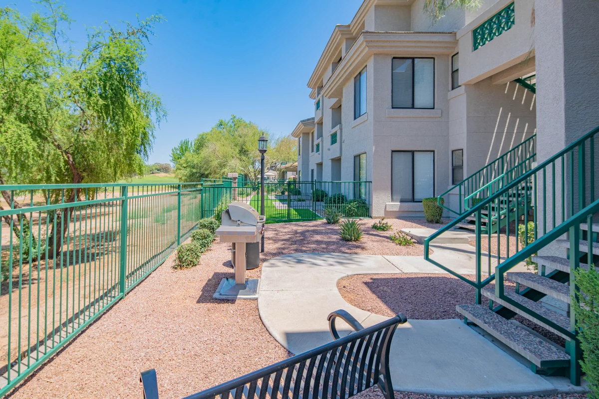 Condo in Scottsdale property photo 3