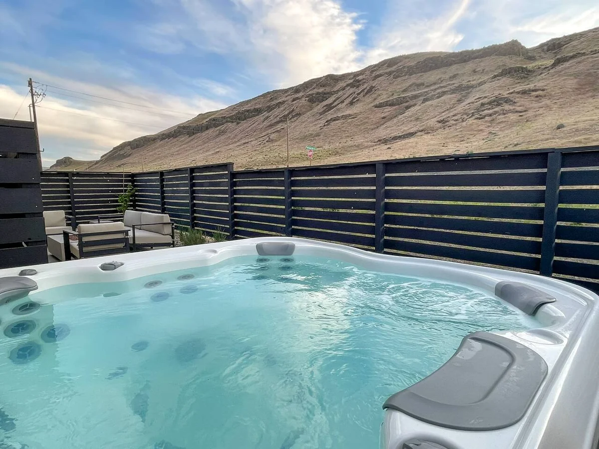 Home in Vantage property photo 3
