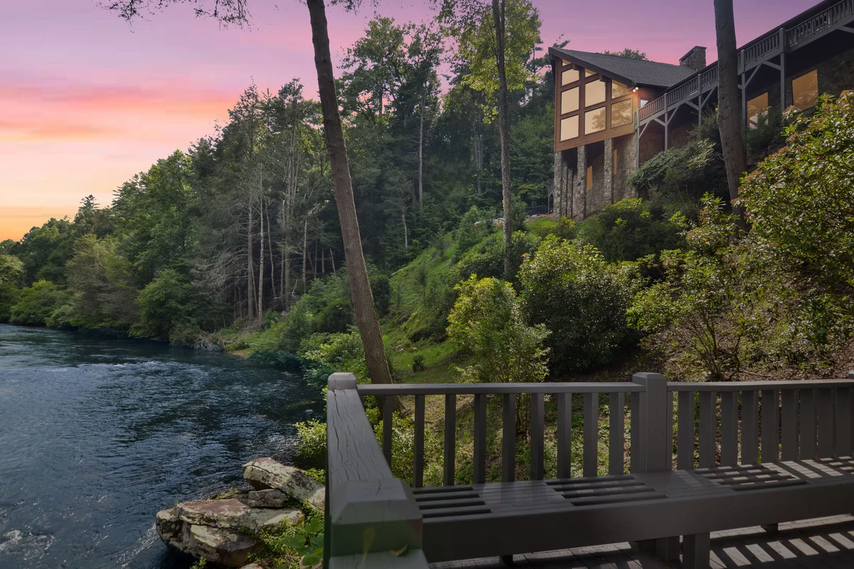 Toccoa Riverside Retreat