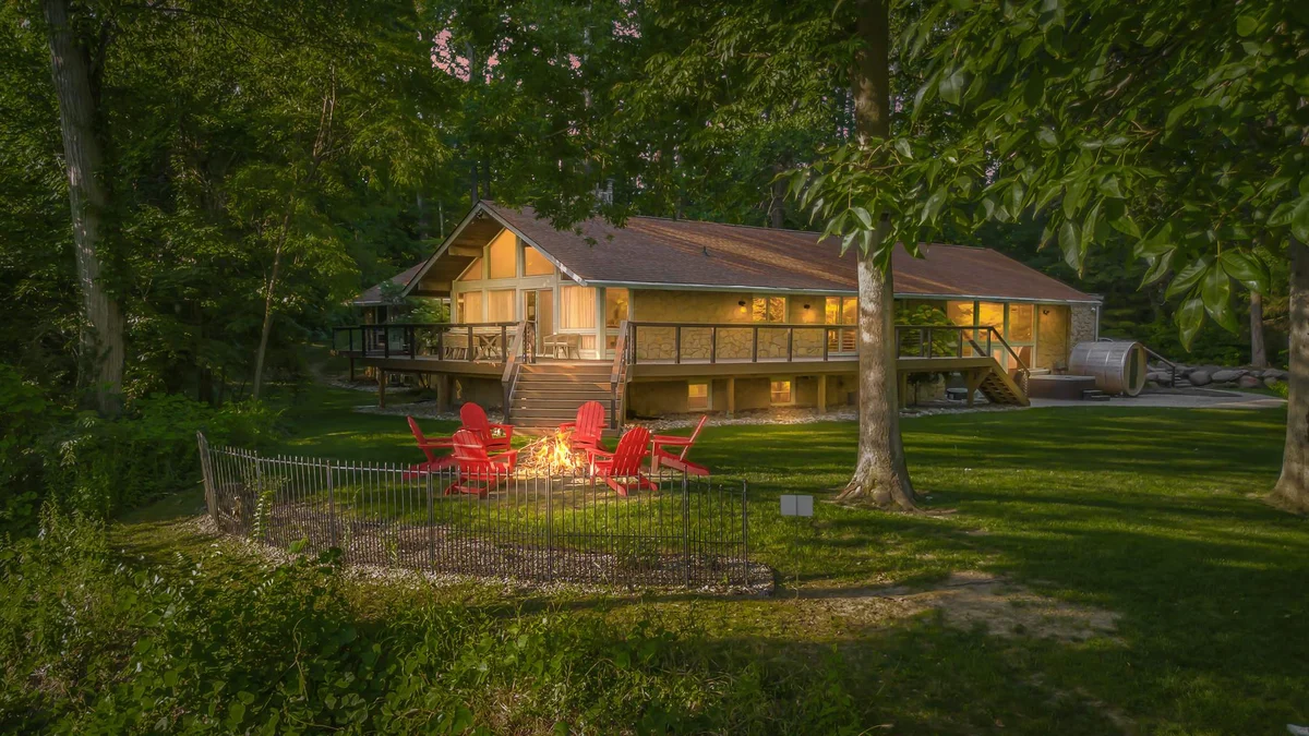 Wander Columbus Lodge