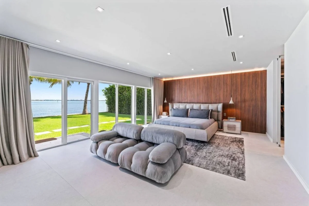 Miami Waterfront Villa w/ Pool, Spa & Sunset Views #64