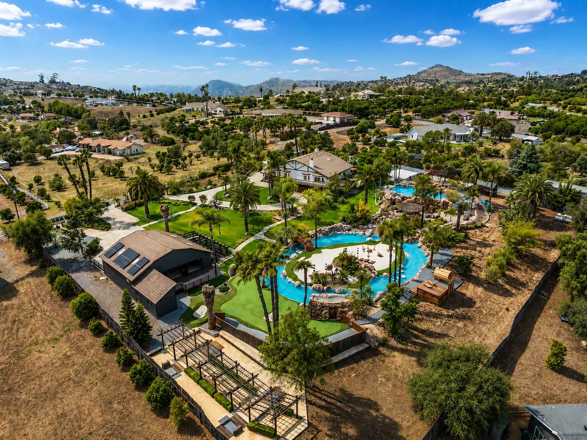 Paradise Hills | A Lazy River Resort Estate #164