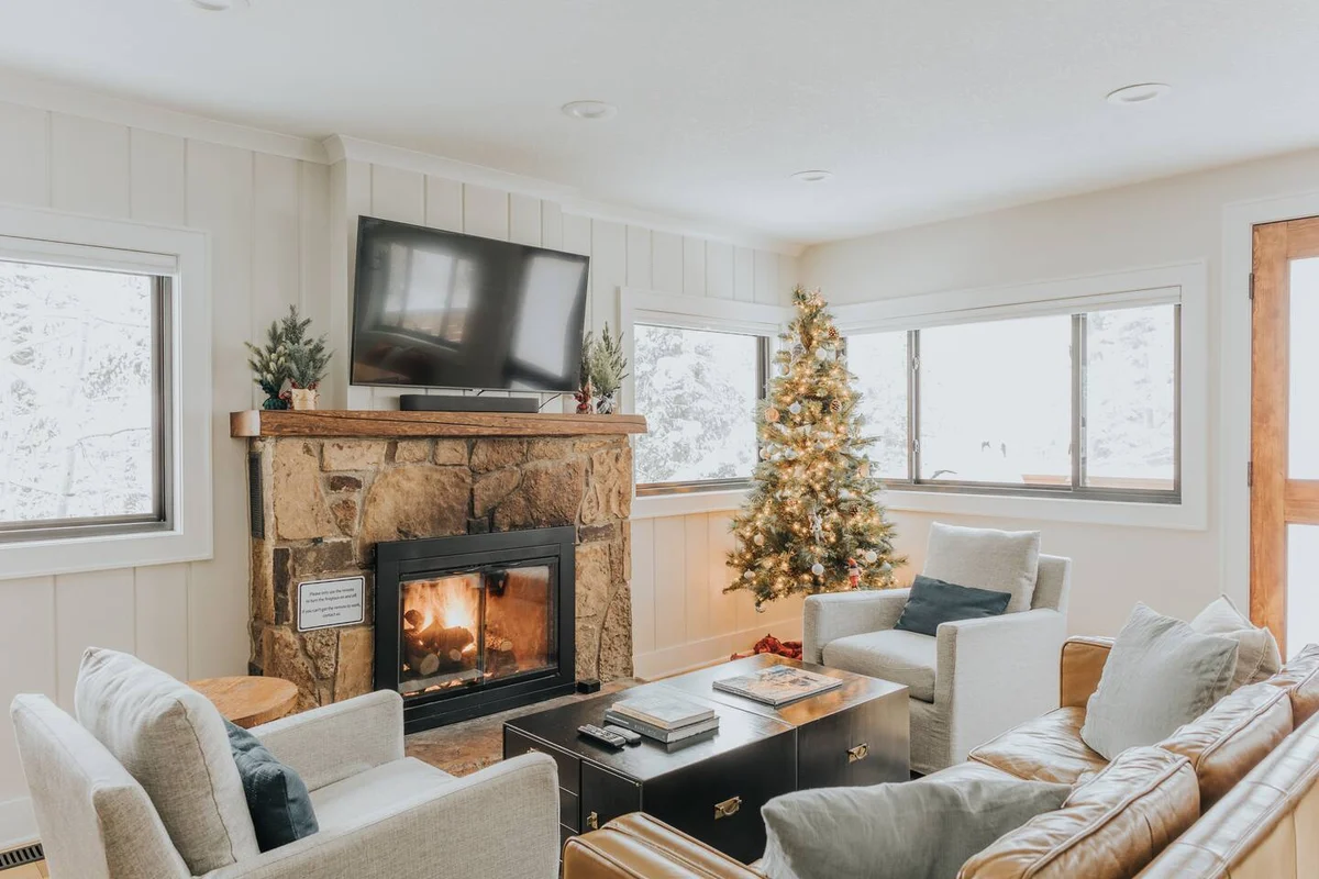 Luxury Mountain Cabin with Views, Hot Tub, Fire Pit, by Forest & Peak Retreats #4