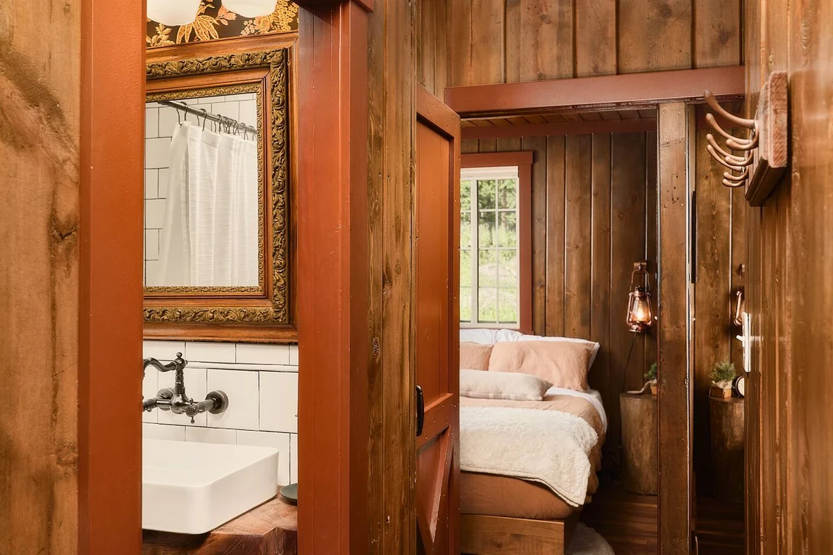 Secluded Mountain Cabin: Hot Tub & Large Deck #8