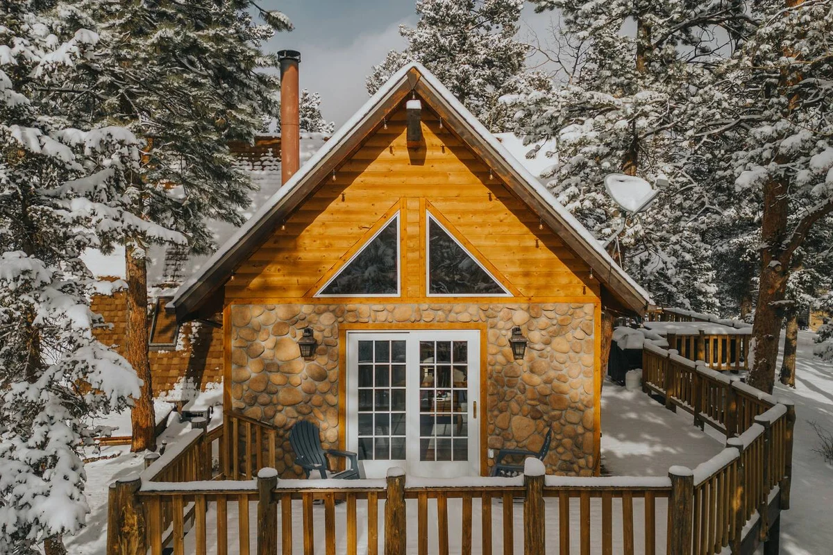 Secluded Cabin: Hot Tub, Large Deck & Fire Pit #149