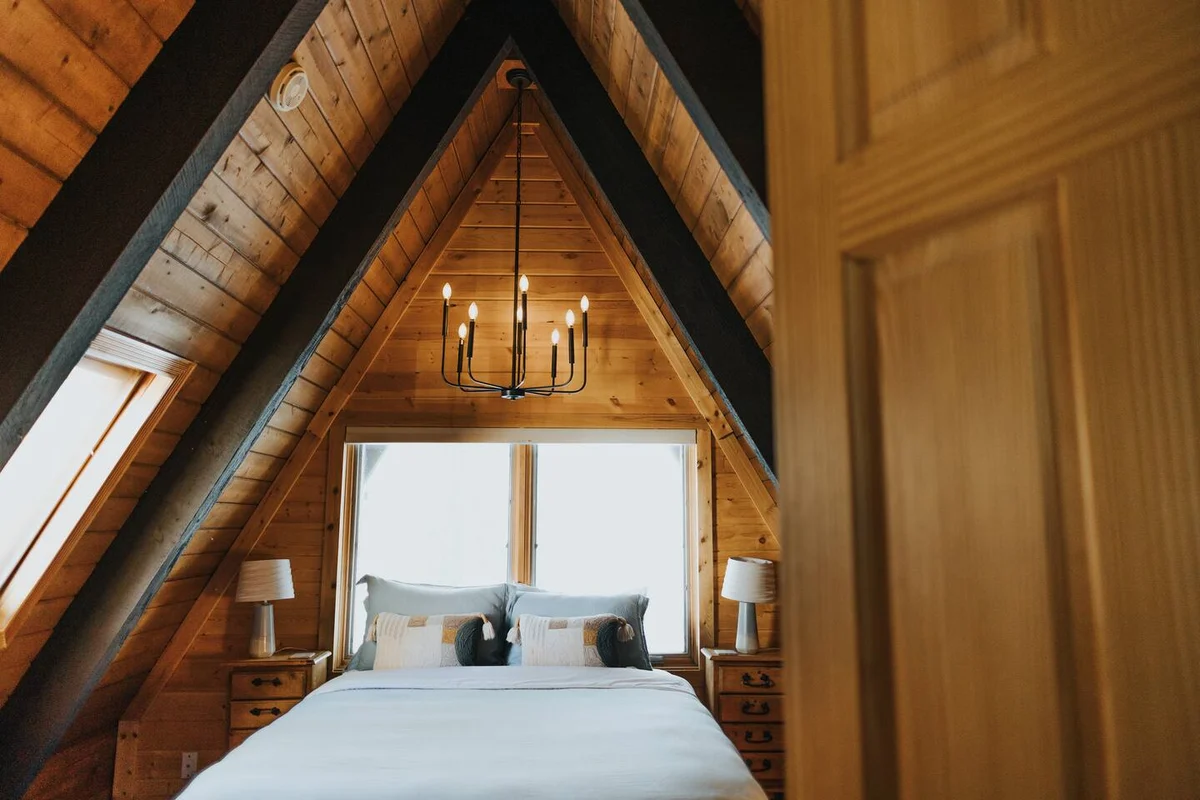 Secluded Cabin: Hot Tub, Large Deck & Fire Pit #40