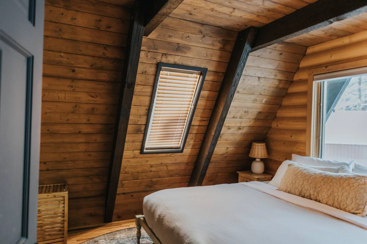 Secluded Cabin: Hot Tub, Large Deck & Fire Pit #6