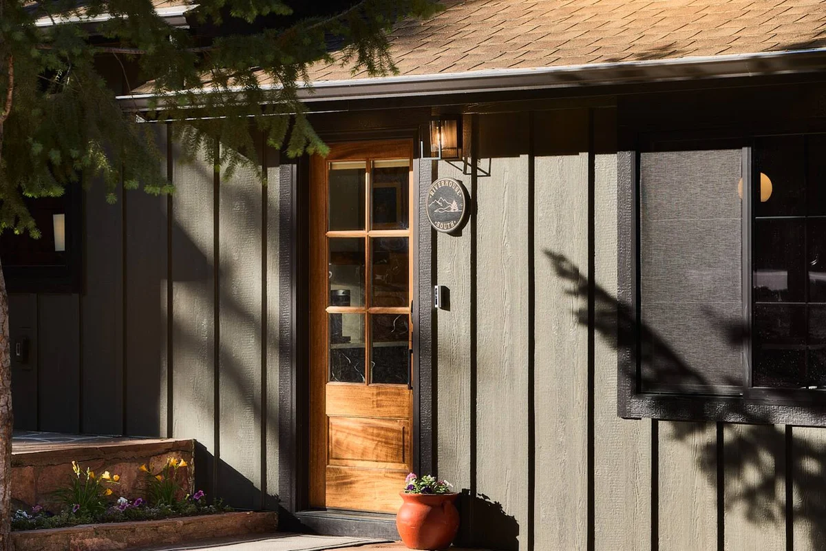 Riverside Retreat w/ Sauna, Hot Tub & Fireplace #76