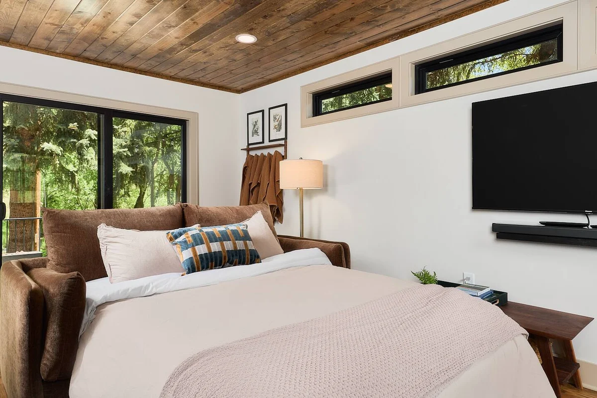 Riverside Retreat w/ Sauna, Hot Tub & Fireplace #13
