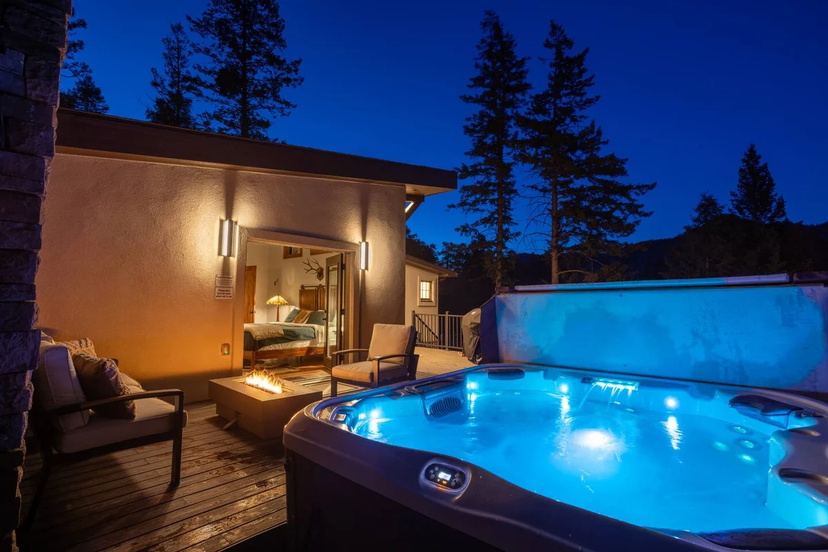 Scenic Mountain Home: Hot Tub, Fireplace & Deck #103