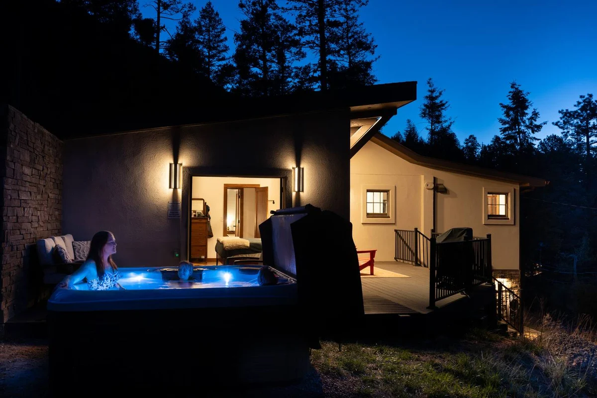 Scenic Mountain Home: Hot Tub, Fireplace & Deck #196