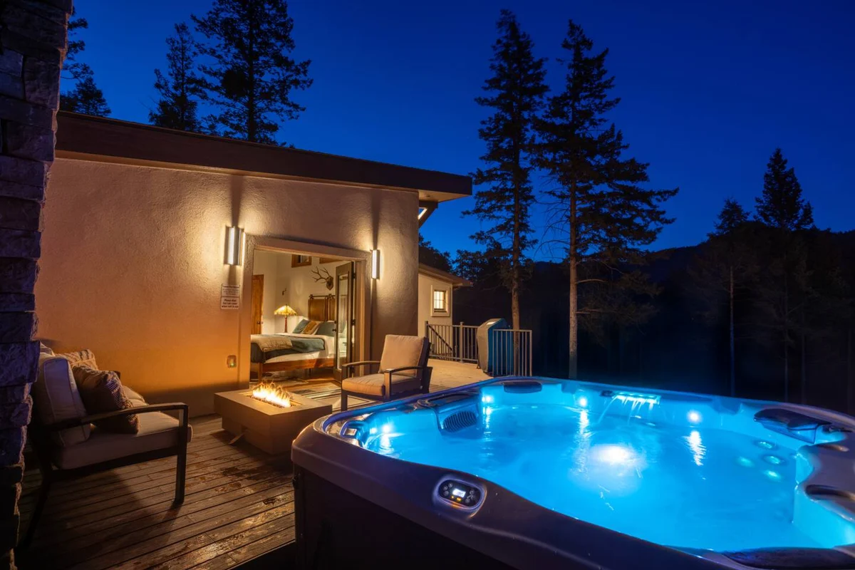 Scenic Mountain Home: Hot Tub, Fireplace & Deck #173