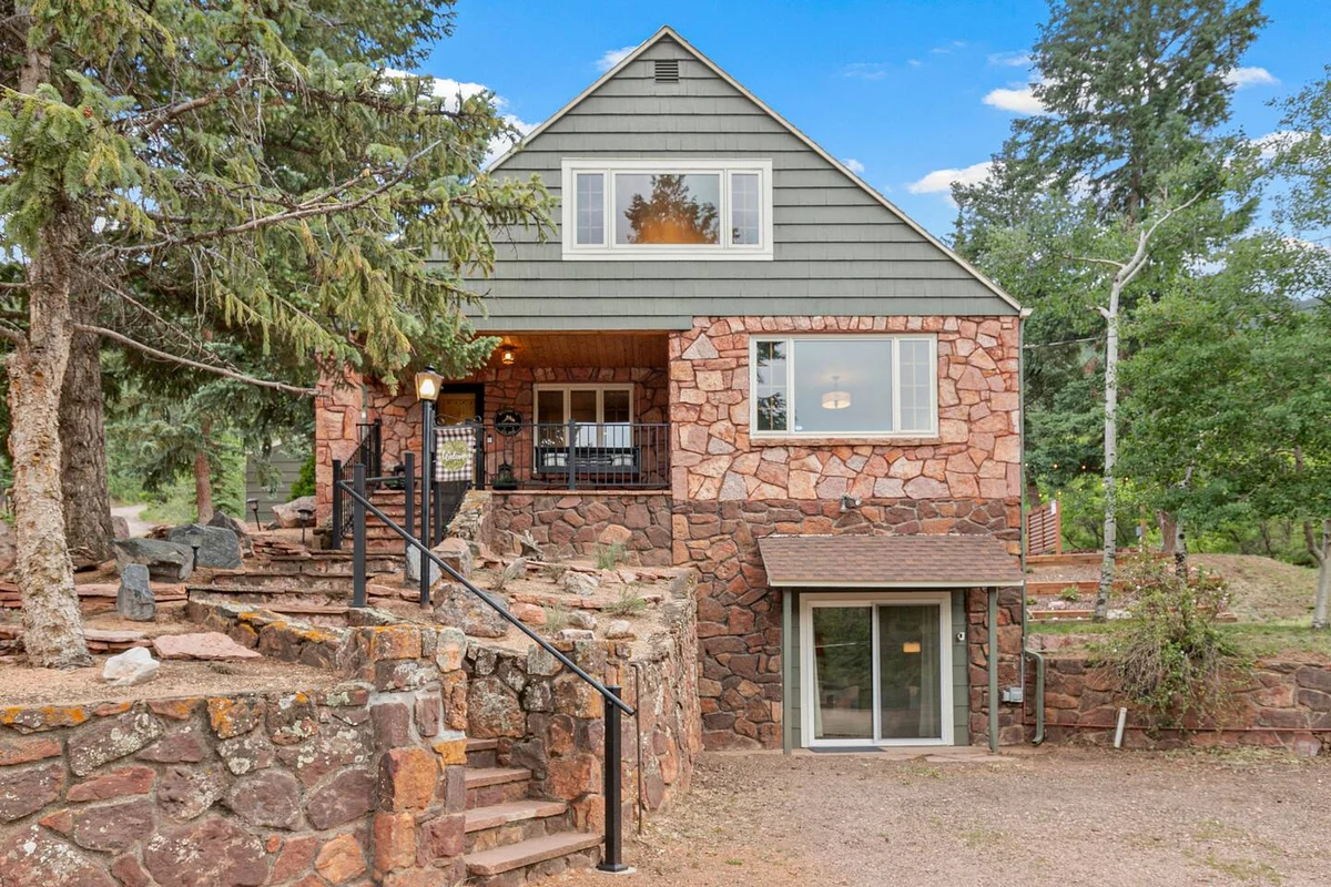Serene Mountain Retreat: Fireplace, Hot Tub, Views #45