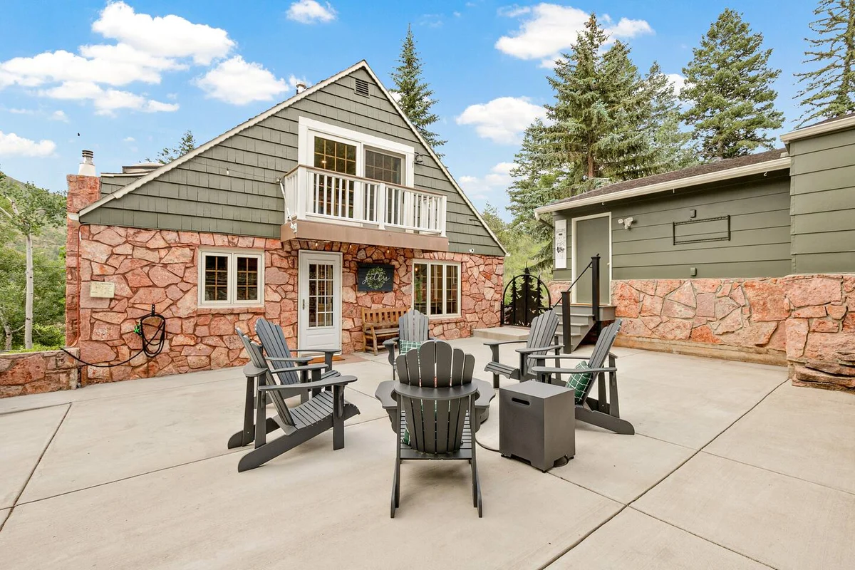 Serene Mountain Retreat: Fireplace, Hot Tub, Views #51