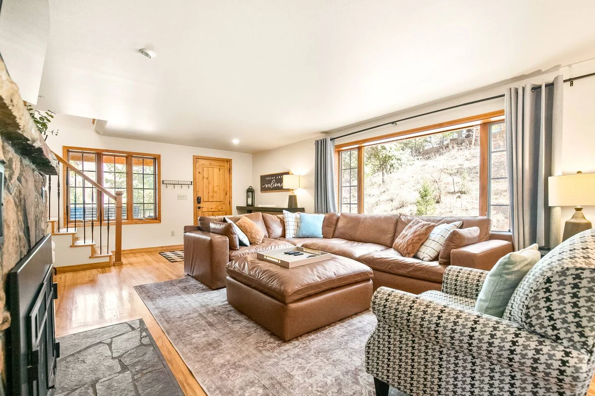 Serene Mountain Retreat: Fireplace, Hot Tub, Views #60