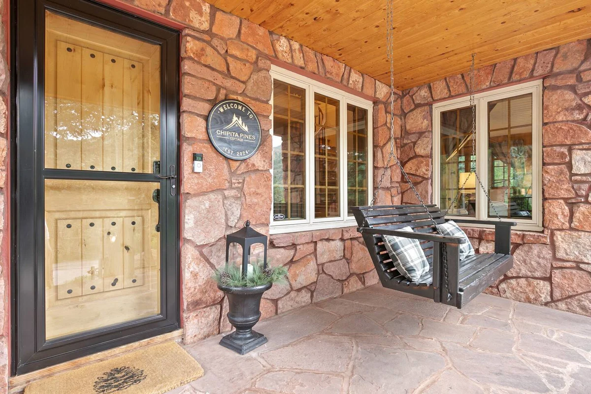 Serene Mountain Retreat: Fireplace, Hot Tub, Views #89