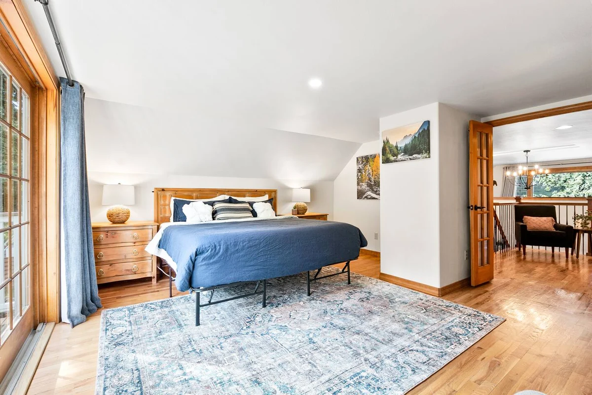 Serene Mountain Retreat: Fireplace, Hot Tub, Views #35