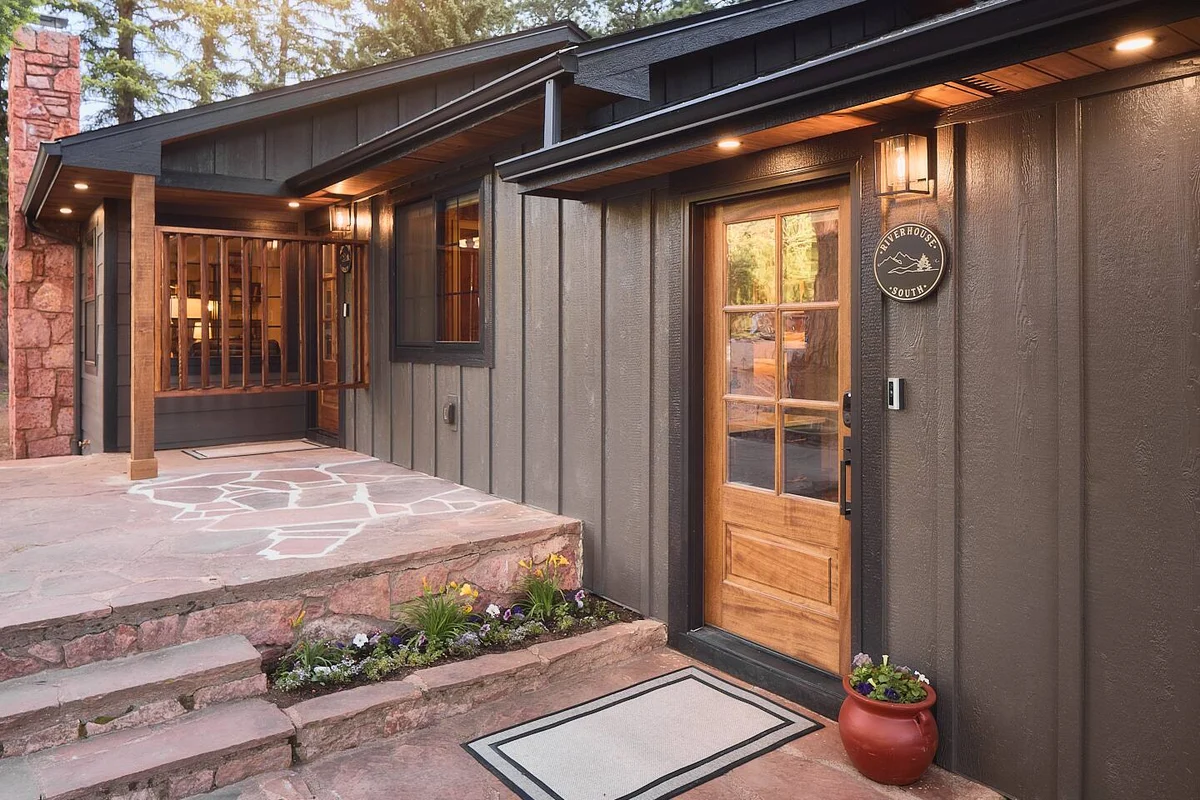 Peaceful Retreat w/ TWO Hot Tubs, Sauna, Fire Pits #51