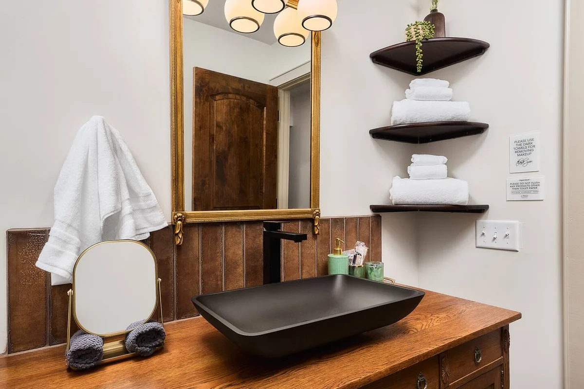 Peaceful Retreat w/ TWO Hot Tubs, Sauna, Fire Pits #50