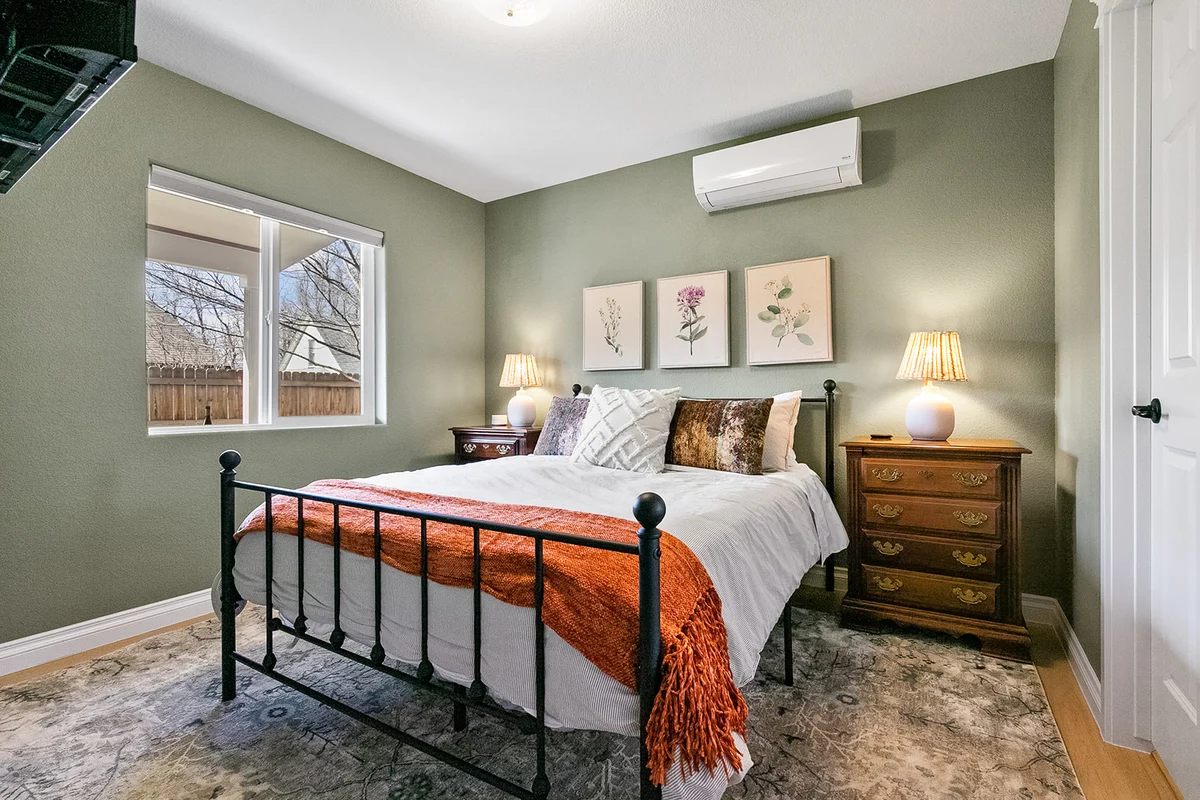 Three Oaks & Blue Spruce Retreat #21