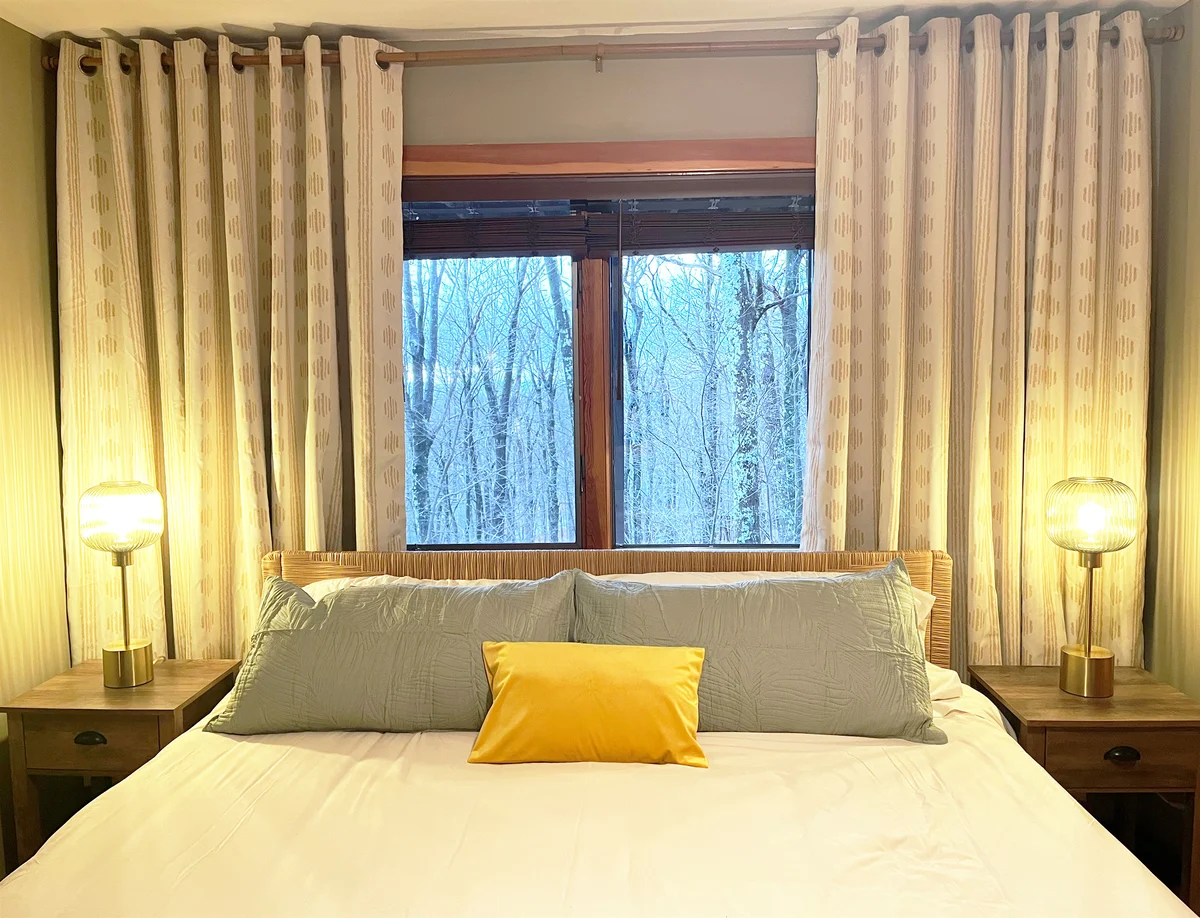 Bedroom 1 image 1