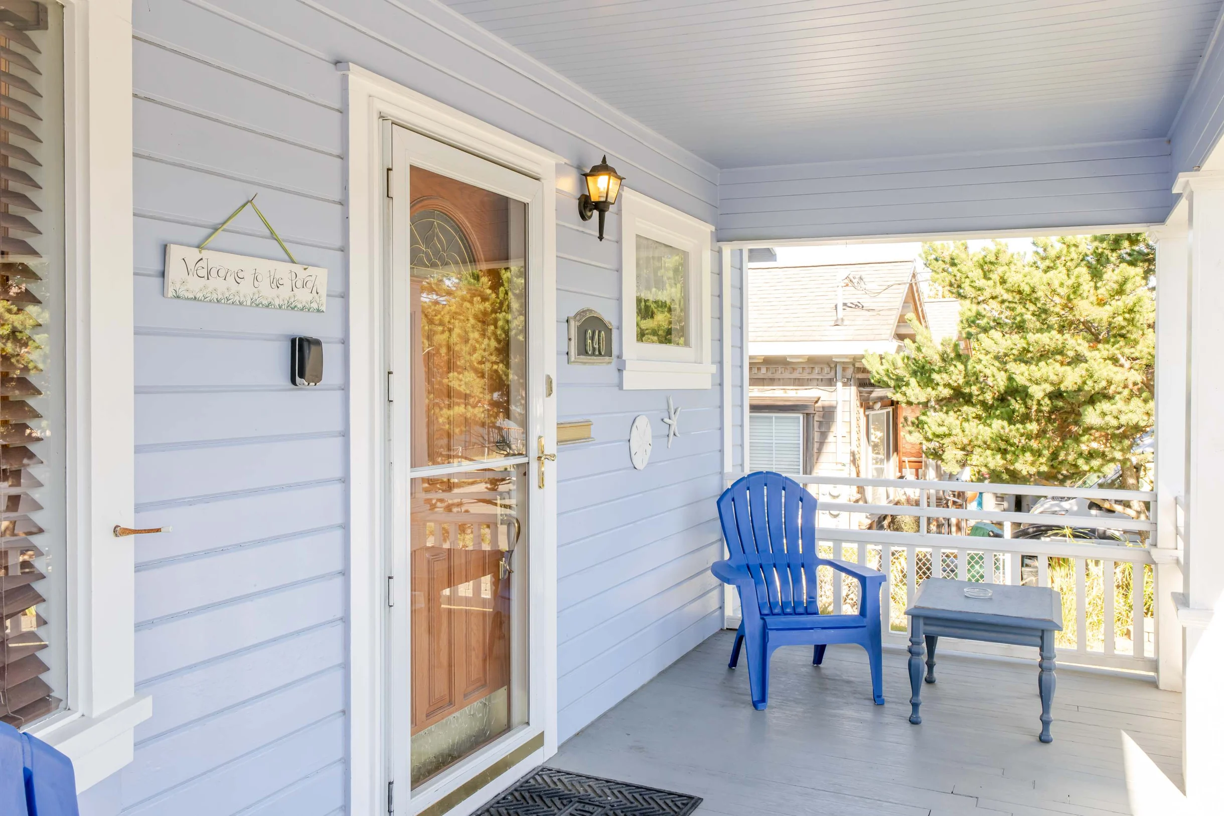 Roxie's Retreat #124