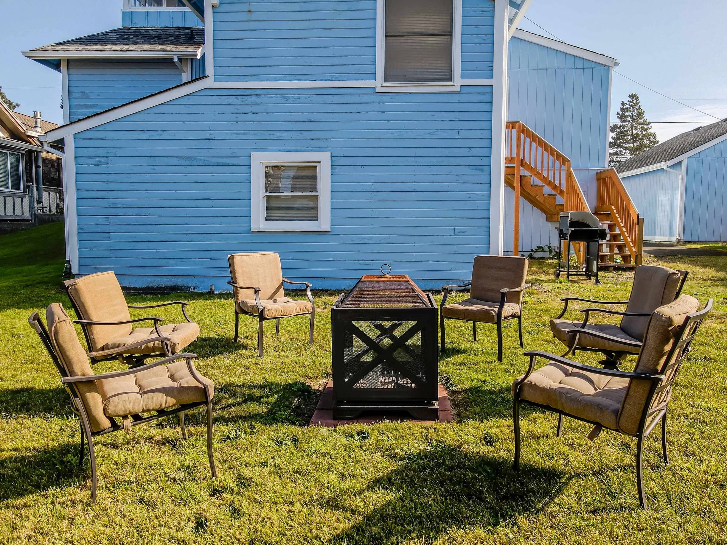 Roxie's Retreat #38