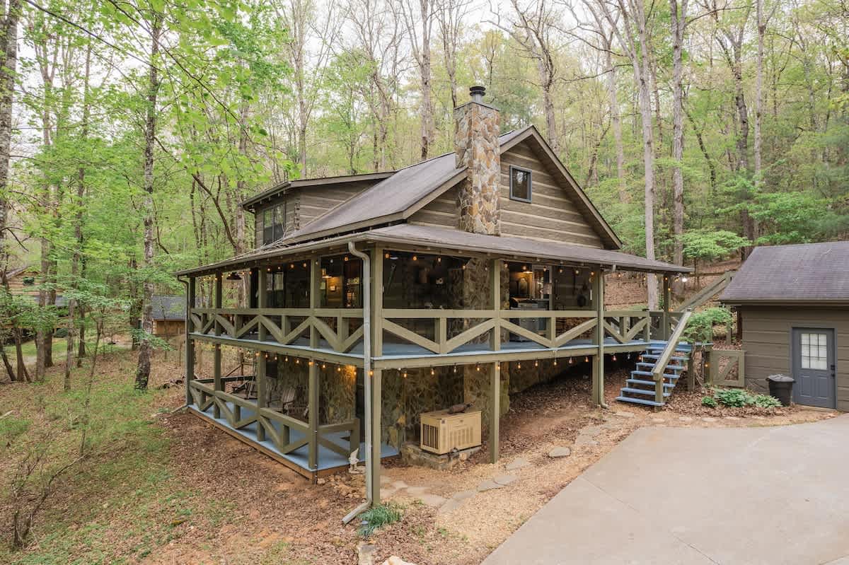Creekside Cabin #80