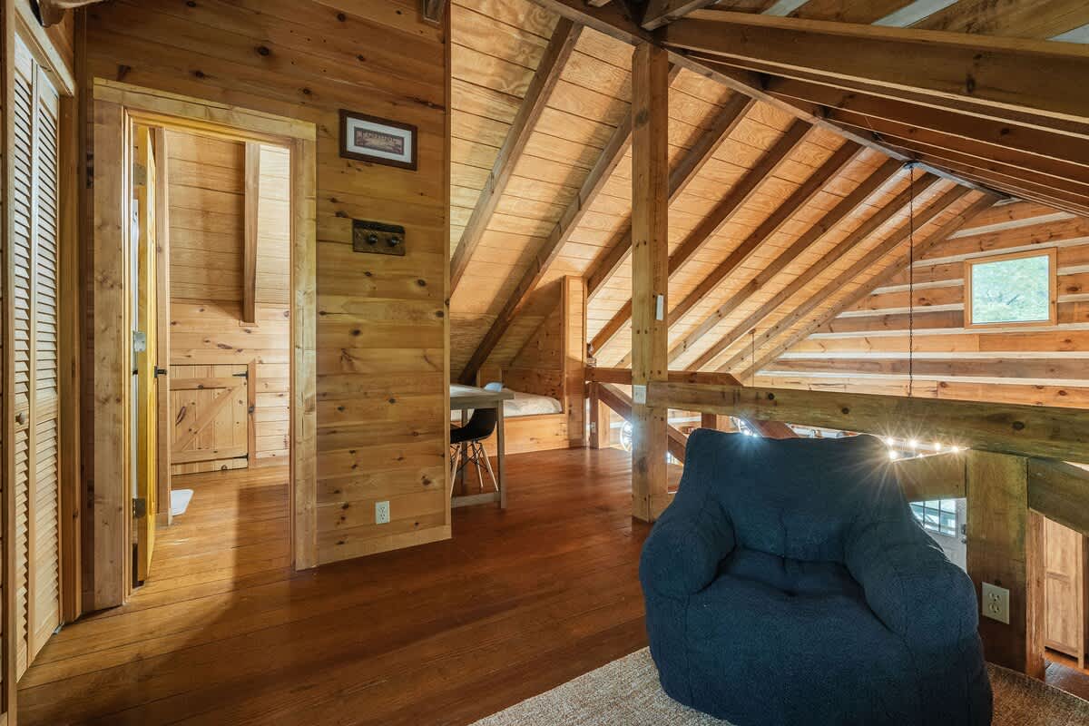 Creekside Cabin #34